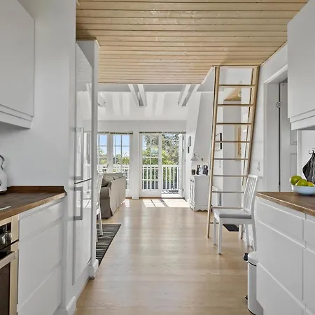 Daire Klint Strandvej Nykobing Sj Vi